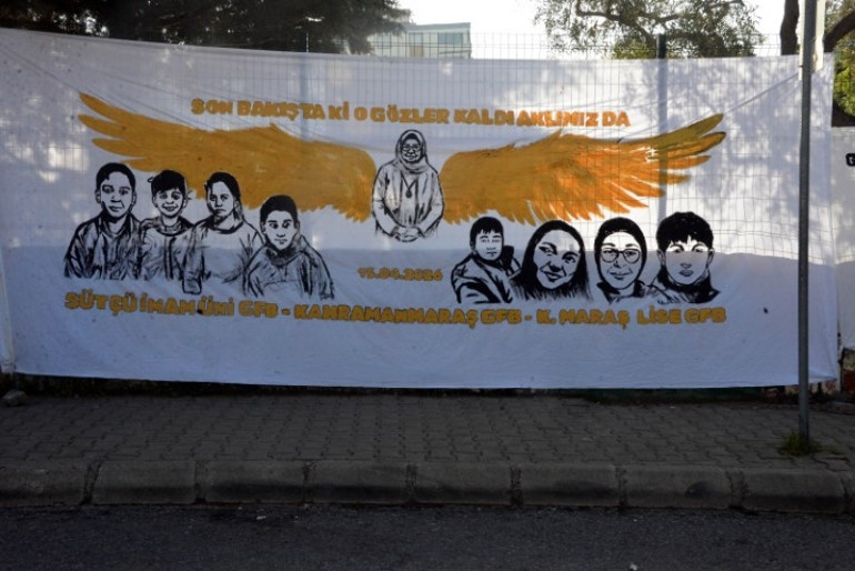 23 Nisanda kahreden görüntü Sevincin değil hüznün hakim olduğu tek yer: Ayser Çalık Ortaokulu