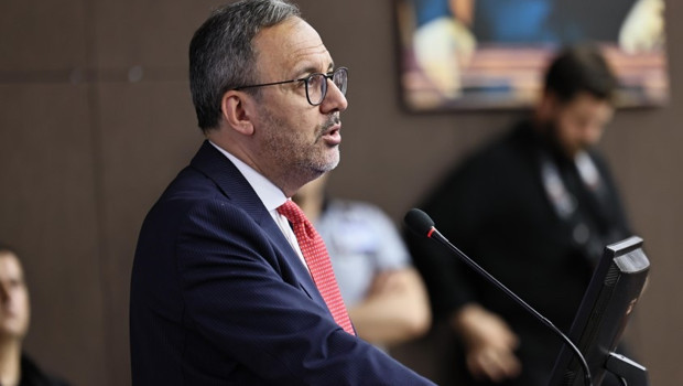 AK Parti İzmir Milletvekili Mehmet Muharrem Kasapoğlu öğrencilerle buluştu