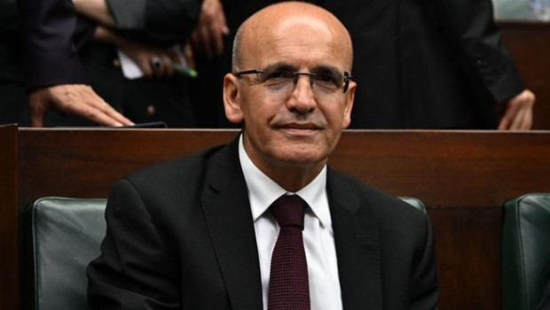 Bakan Şimşek: Türkiye dayanıklılığını koruyor