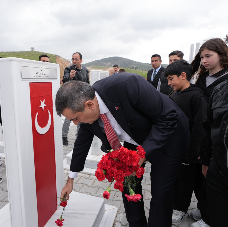 Bakan Tekin: Çocuklarımızın güvenliği için gereken her adım atılacak Hiçbir risk unsuru göz ardı edilmeyecek