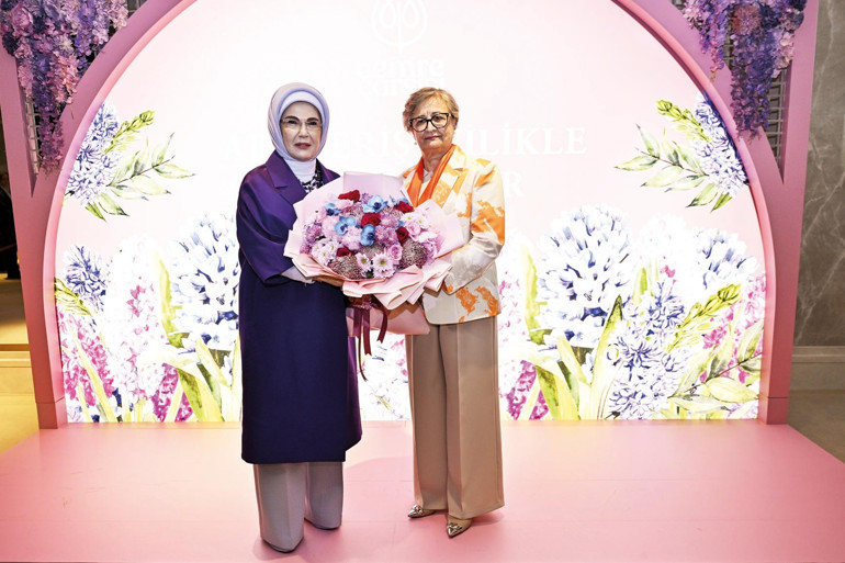 ‘Cemre Çarşısı’nı açan Emine Erdoğan: Şimdi iyilik vakti