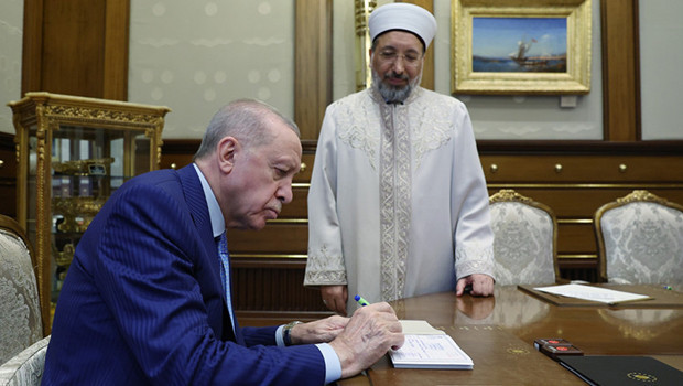 Cumhurbaşkanı Erdoğan’dan kurban bağışı