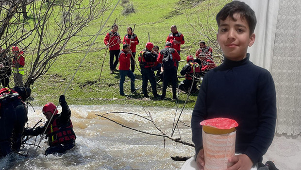 Dört gündür aranıyordu… 8 yaşındaki Osman’ın derede cansız bedeni bulundu