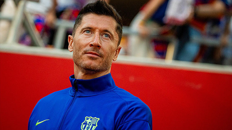 Fenerbahçe, Lewandowskinin sözleşmesini hazırladı Türkiyeye geliyor