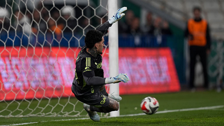 Fenerbahçede her şey 4 günde değişti: Bir son dakika şoku daha