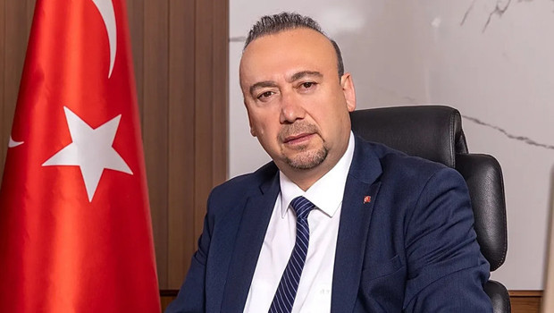 ‘Görüntüleri Özgür Özel’e izlettiler’ | Uşak Belediyesi soruşturmasında şok iddia: Milletvekilliği vaadiyle iş insanından 20 milyon lira alındı