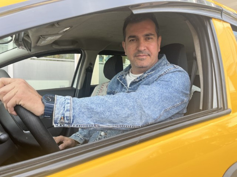 İzleyen herkes helal olsun dedi | Yaşlı kadın aracına binip durumu anlatınca ilk sözü dua edersin oldu