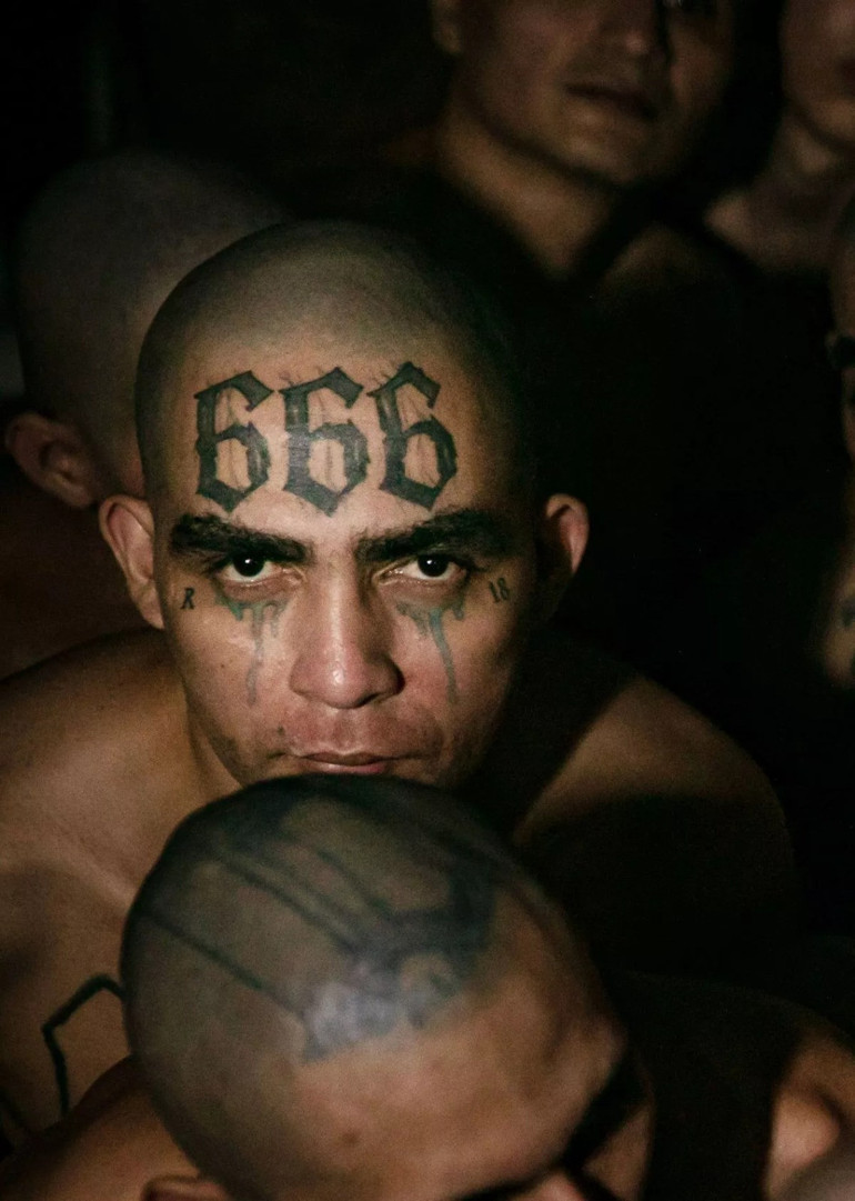 Mega hapishane yeniden dünya gündeminde: İşkence iddiaları kapılarını açtırdı