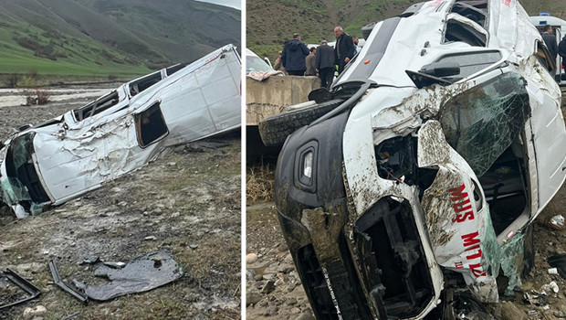 Muş’ta minibüs devrildi: 16 yaralı