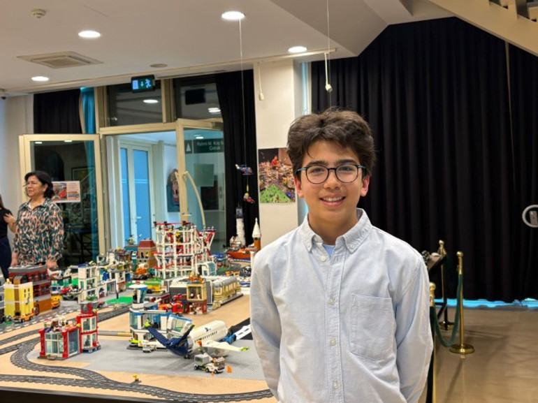 Ortaokul öğrencisi legoyla tasarladı: Müzede sergileniyor