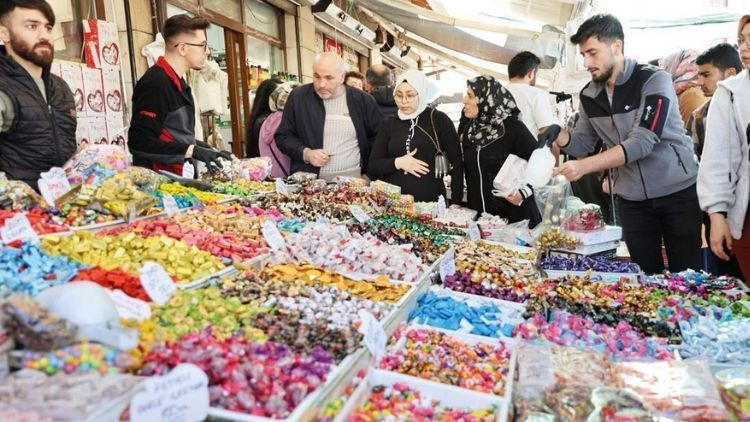 Şeker ve tatlıda merdiven altına dikkat 2 Şeker ve tatlıda merdiven altına dikkat