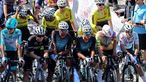 Star verildi, 61. Cumhurbaşkanlığı Türkiye Bisiklet Turu başladı