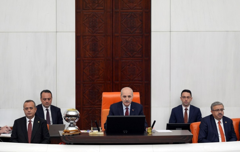 TBMMde 23 Nisan özel oturumu | TBMM Başkanı Kurtulmuş: Yeni anayasa şart