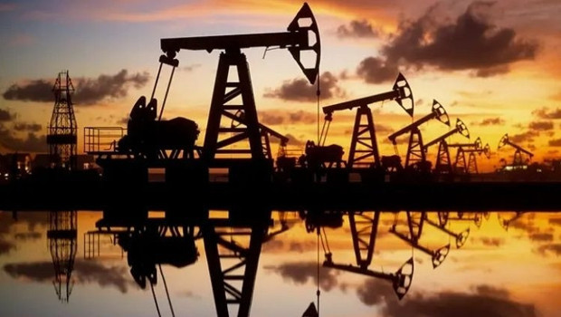 Brent petrolde dikkat çeken düşüş