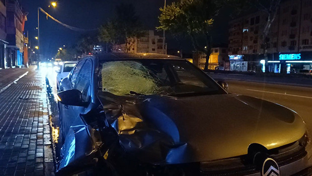 Bursa’da otomobilin çarptığı yaya ağır yaralandı