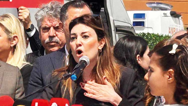 İBB sanığı eski vekilin eşine inceleme