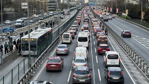 İstanbul’da yarın bazı yollar trafiğe kapatılacak