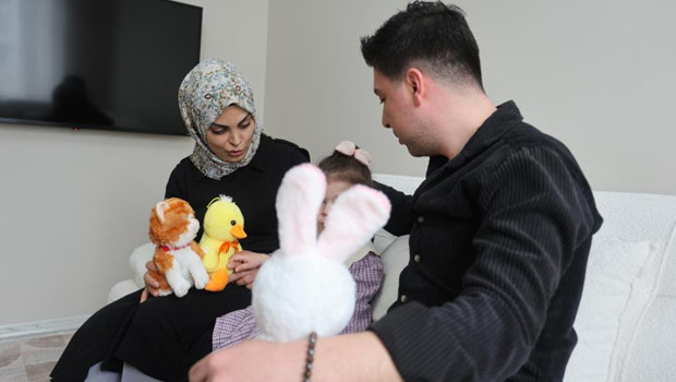 Konya’da evini ilaçlatan ailenin 2 yaşındaki kızları ölümden döndü! Aile firma hakkında şikayette bulundu