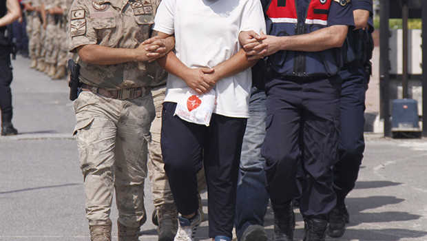 34 ilde yasa dışı bahis operasyonu! 4,8 milyarlık hesap hareketliliği