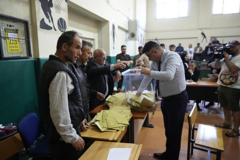 6 beldedeki ara seçimler tamamlandı: Belde belediye başkanları belli oldu