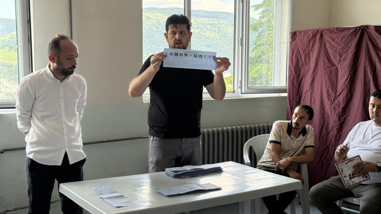 6 beldedeki ara seçimler tamamlandı: Belde belediye başkanları belli oldu