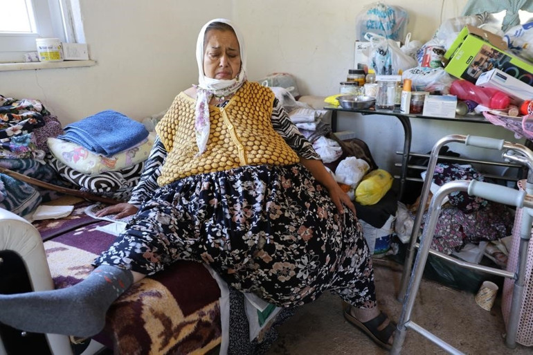 Aydında 67 yaşındaki karnından 40 kilogram kitle çıkarıldı