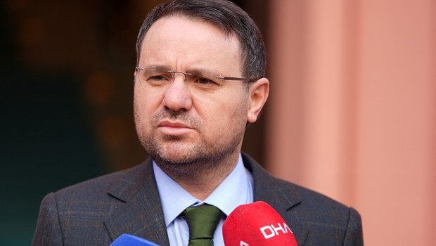 Bakan Gürlek duyurdu: Beyaz et sektöründeki 13 şirkete kayyım atandı