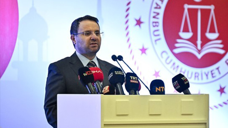 Bakan Gürlek duyurdu: Uyuşturucu operasyonlarında 4 bin 606 şüpheli tutuklandı 2 Bakan Gürlek duyurdu: Uyuşturucu operasyonlarında 4 bin 606 şüpheli tutuklandı