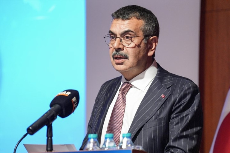Bakan Tekin, Irmak öğretmenin ölümündeki iddialar hakkında konuştu