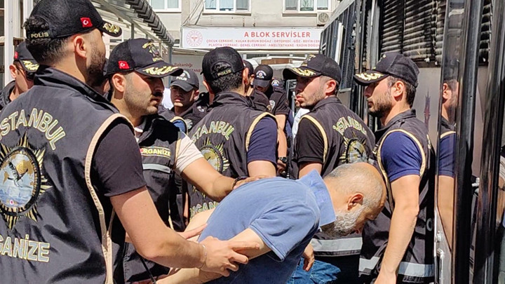 Barış Boyun suç örgütü soruşturmasında gözaltına alınan 33 şüpheli tutuklandı 2 Barış Boyun suç örgütü soruşturmasında gözaltına alınan 33 şüpheli tutuklandı