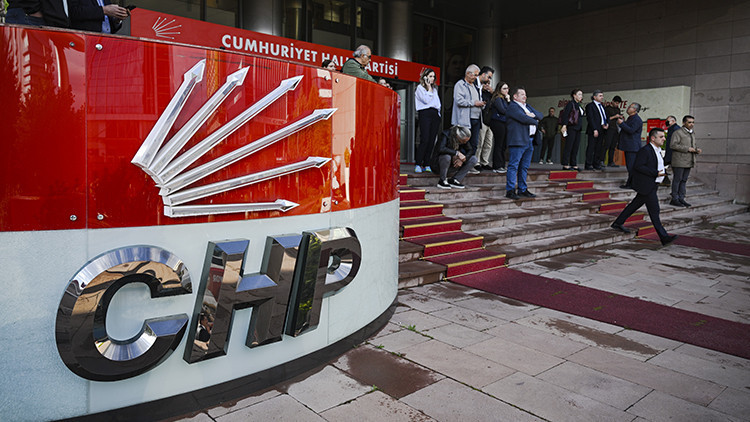 Başsavcılık harekete geçti! CHP kurultayındaki delegelerin banka hareketleri ve SGK kayıtları incelenecek 2 Başsavcılık harekete geçti! CHP kurultayındaki delegelerin banka hareketleri ve SGK kayıtları incelenecek