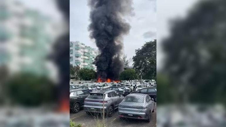 Brezilya'da feci kaza! İki helikopter havada çarpıştı! Çok sayıda ölü var 4 Brezilya'da feci kaza! İki helikopter havada çarpıştı! Çok sayıda ölü var