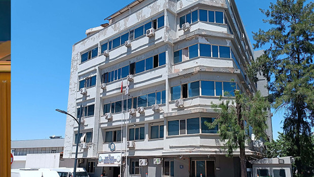 Buca Belediyesi'ne yönelik ‘yolsuzluk’ operasyonunda gözaltı sayısı yükseldi