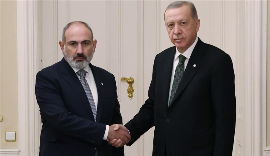 Cumhurbaşkanı Erdoğan, Ermenistan Başbakanı Paşinyan ile görüştü 2 Cumhurbaşkanı Erdoğan, Ermenistan Başbakanı Paşinyan ile görüştü