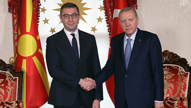 Cumhurbaşkanı Erdoğan, Kuzey Makedonya Başbakanı Mickoski’yi kabul etti