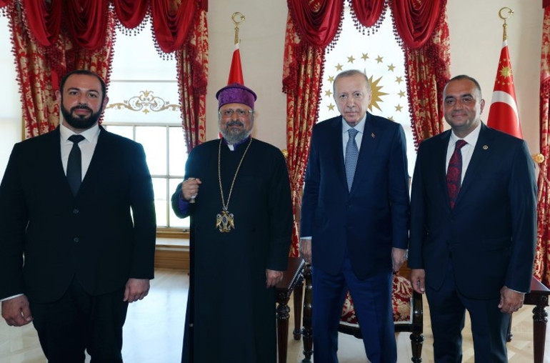 Cumhurbaşkanı Erdoğan, Sıvacıoğlu ile Maşalyanı kabul etti