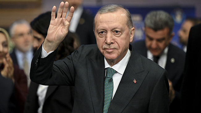 Cumhurbaşkanı Erdoğan'dan Türk Kızılayın 158. kuruluş yıl dönümü mesajı 2 Cumhurbaşkanı Erdoğan'dan Türk Kızılayın 158. kuruluş yıl dönümü mesajı