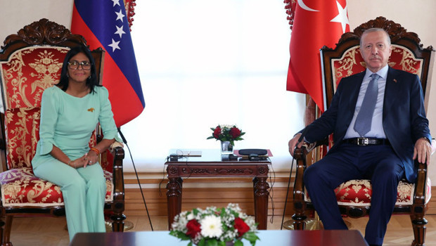 Cumhurbaşkanı Erdoğan’dan Venezuela ile yeni hamle… Ticaret hedefi 3 milyar dolar