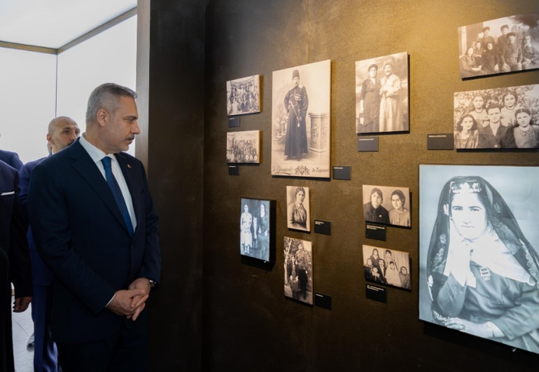 Dışişleri Bakanı Hakan Fidan, Ahıska Türkleri-Kayıp Sürgünün İzinde sergisinin açılışına katıldı