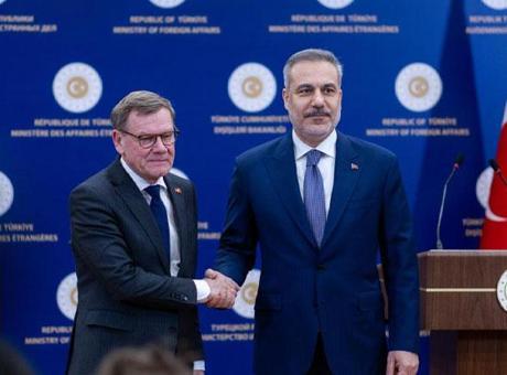 Dışişleri Bakanı Hakan Fidan, Alman mevkidaşı Wadephul ile telefonda görüştü