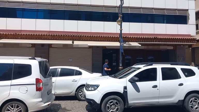 Diyarbakırda banka şubesine silahlı saldırı