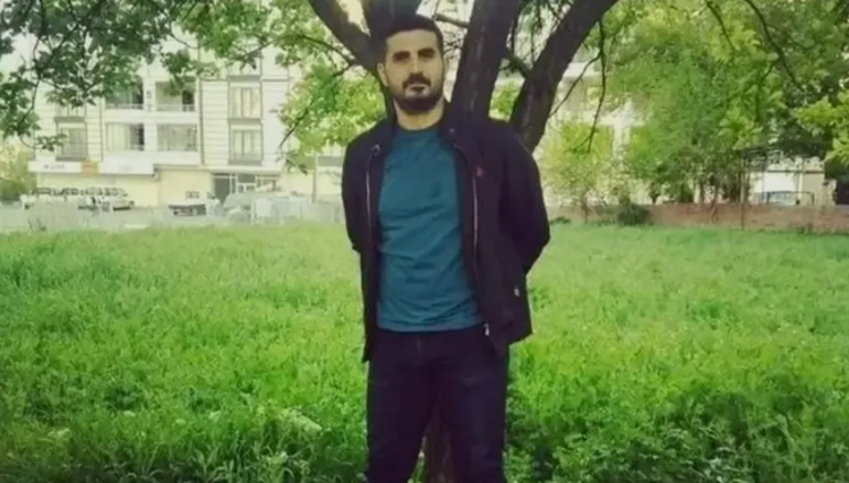 Diyarbakırda öğretmen Özgür Ekinci’yi 8 kurşunla öldüren fail Almanyada yakalanıp Türkiyeye getirildi