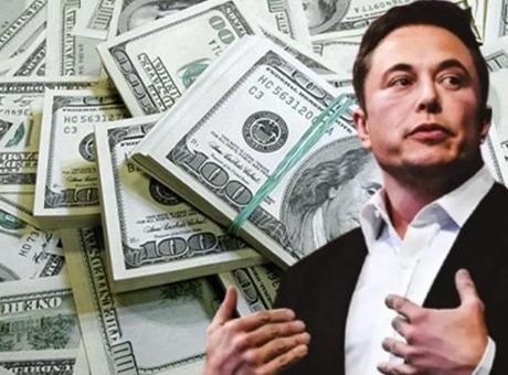 Elon Musk dünyanın ilk trilyoneri oldu! SpaceX hisseleri Nasdaq’ta işlem görmeye başladı