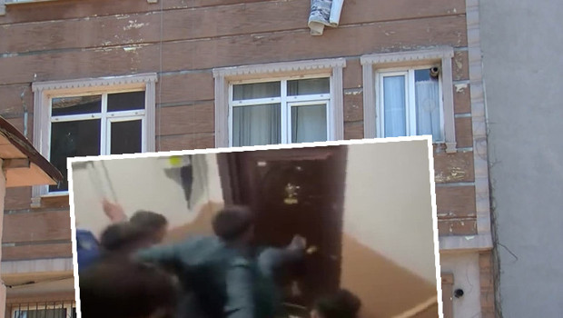 Fatih’te evlat kabusu: Mahalleli kapıyı tekmeleyerek içeri girmeye çalıştı