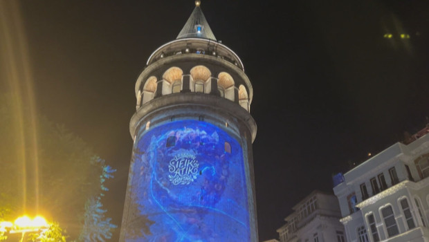 Galata Kulesi’nde Sıfır Atık Haftası nedeniyle ışık gösterisi gerçekleştirildi
