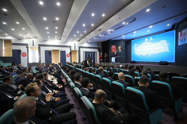 İçişleri Bakan Yardımcısı Yiğitbaşı, Kaymakamlara Yönelik Hizmet İçi Eğitim Seminerinde konuştu