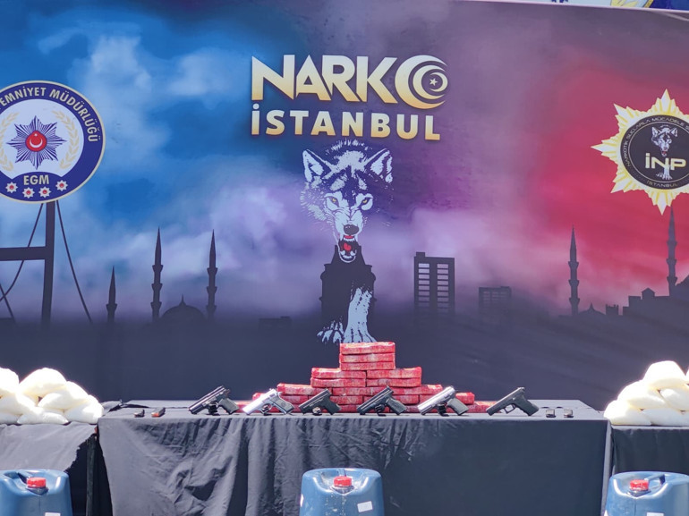 İstanbul merkezli 4 ilde uyuşturucu operasyonu: 1 ton 285 kilo uyuşturucu ele geçirildi