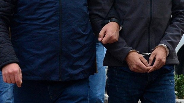 İstanbul merkezli örgütlü kredi dolandırıcılığı operasyonu: 27 şüpheli yakalandı