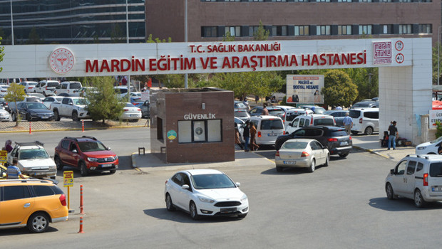 Mardin’de iki aile arasında taşlı, sopalı kavga: 8 kişi yaralandı