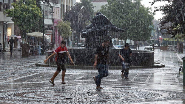 Meteoroloji’den Edirne, Kırklareli ve Tekirdağ’a ‘kuvvetli yağış’ uyarısı
